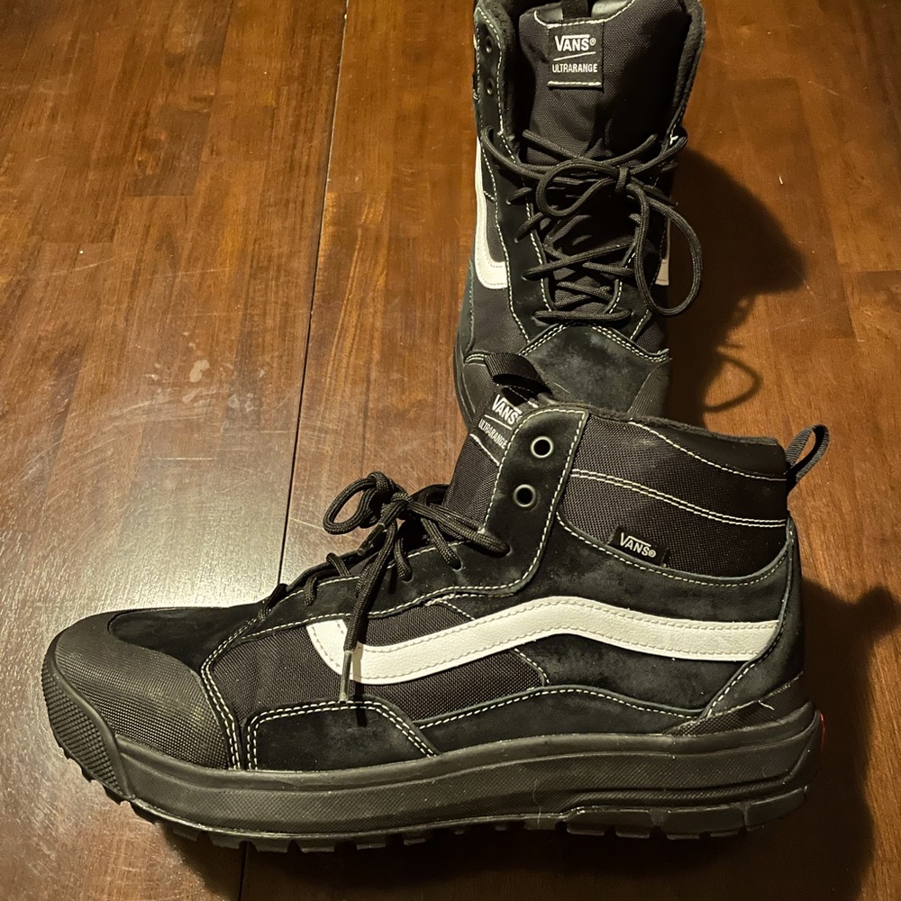 Vans UltraRange Hi Exo MTE-1 Men’s 13/Women’s 14.5 Unisex All weather Like new